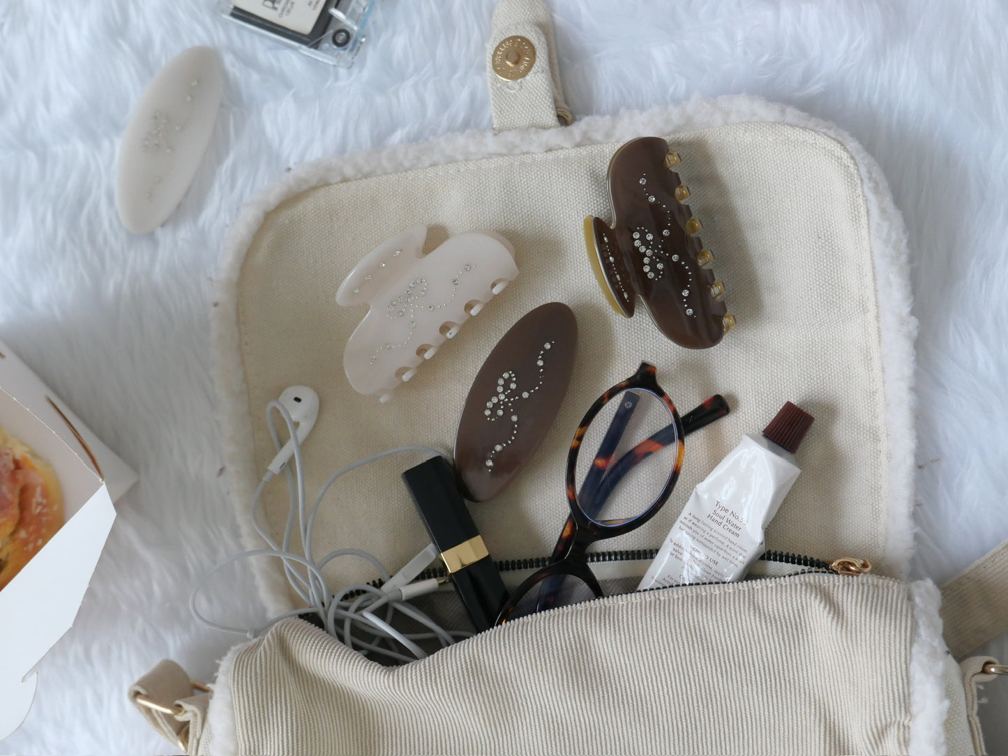 Mimi Claw Clip in Cream